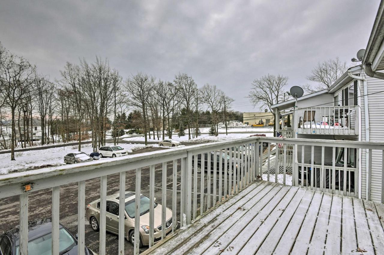 Apartamento With Balcony, Near Mt Airy Casino